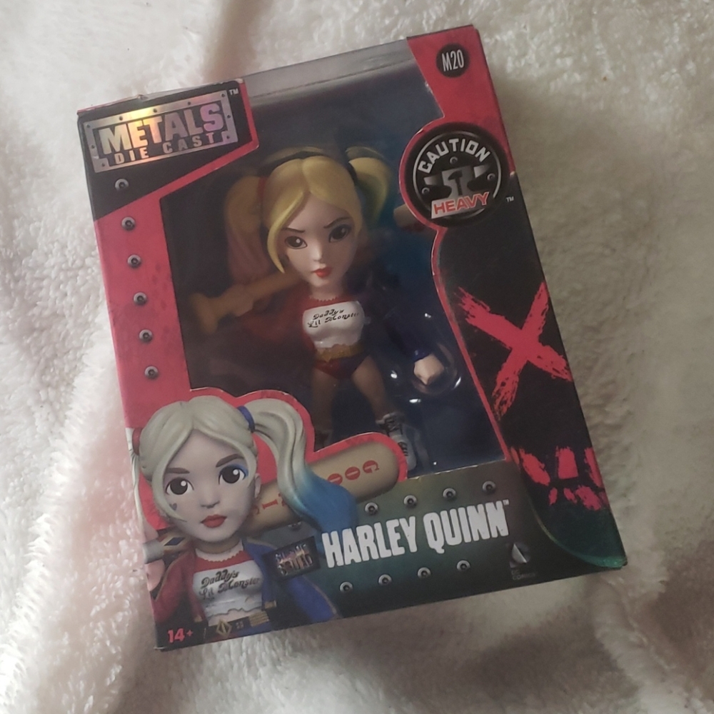 NIB Metal die cast figurine